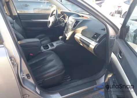 2010 Subaru Outback 2.5I Premium из США, поврежденный, VIN 4S4BRBEC4A3328269